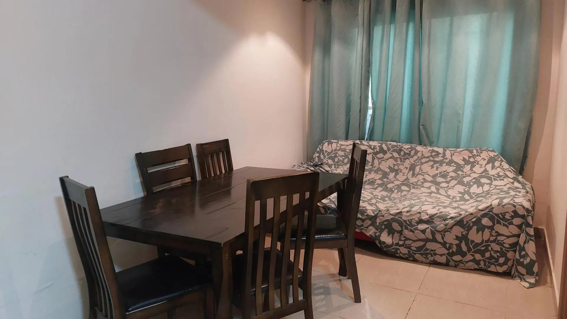 Apartment Beautiful 2 Bedroom Appartment Dubai Sharjah Border By Mauon Com